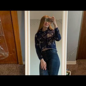 Rue21 floral cropped hoodie! Medium.